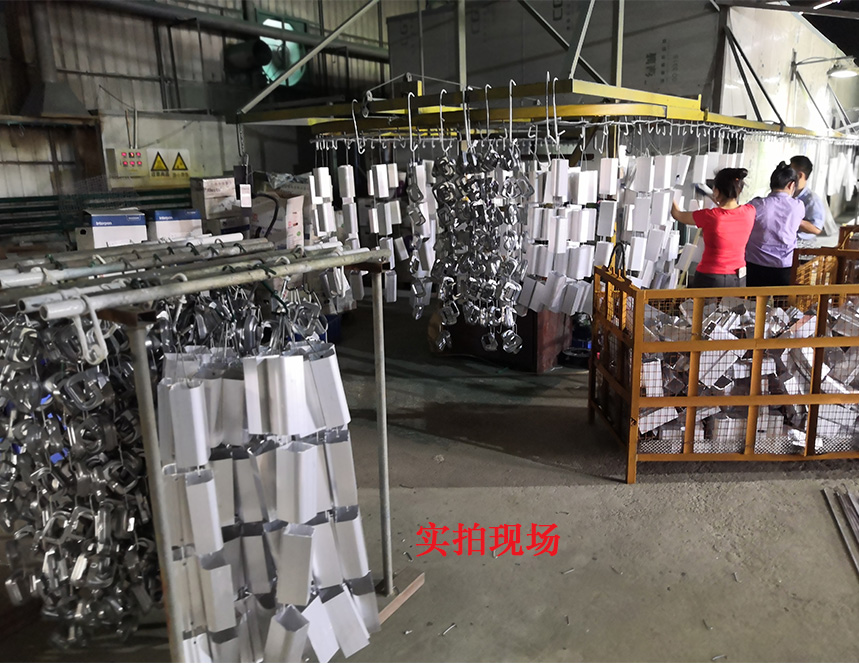 鋁壓鑄件噴粉加工